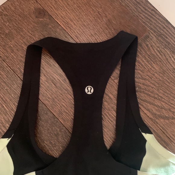 🍋Lululemon Cool Racerback Surf Bonded Tank - lime green / black - Picture 3 of 7